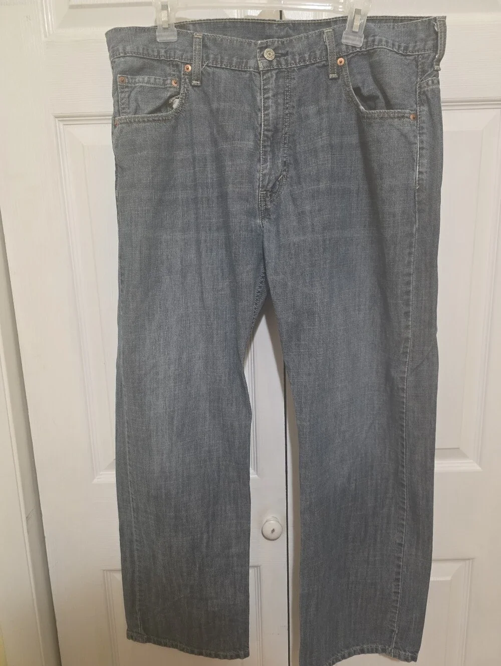 Levi's Men's Straight-Leg Jeans in Faded Blue